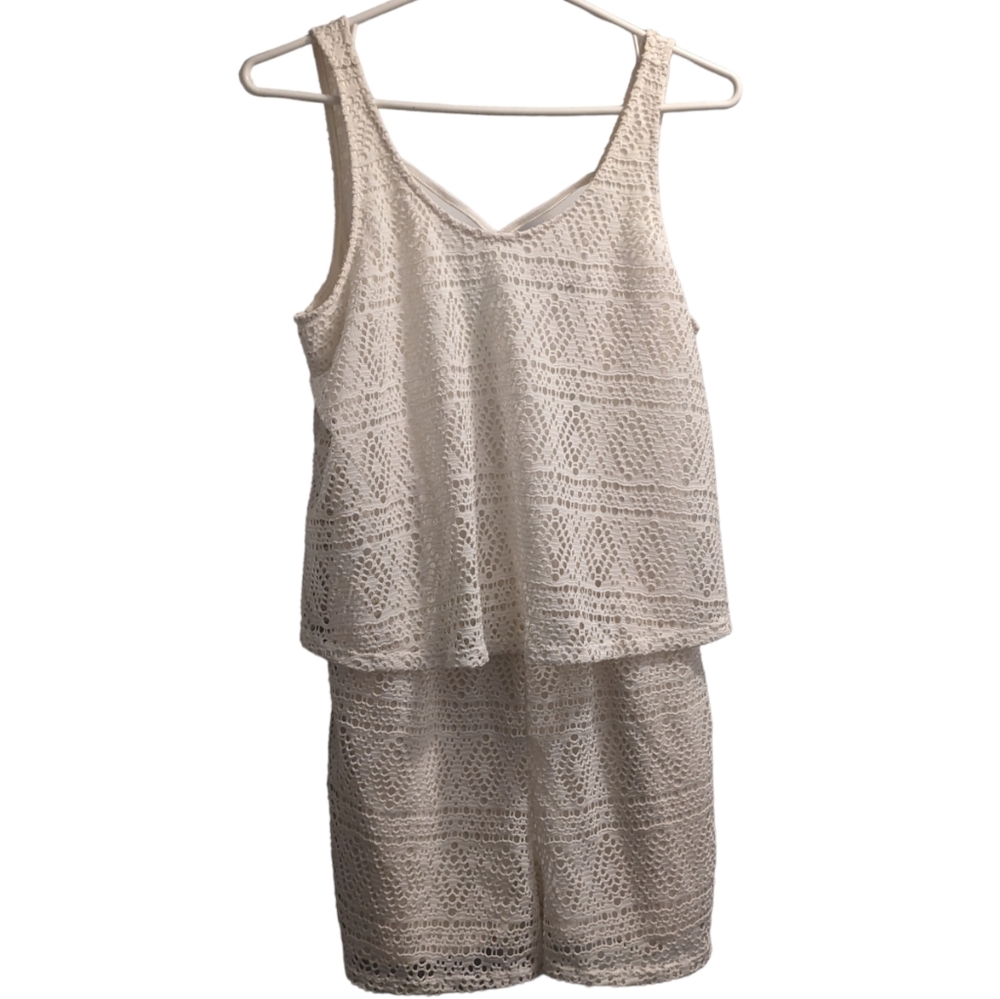 🆕 Express Cream Layered Crisscross Back Romper XS - Picture 1 of 2